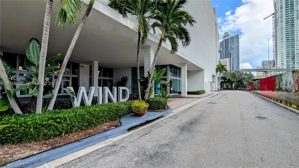 350 S Miami Ave #1901, Miami, FL 33130
