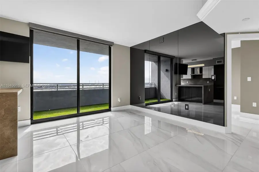 1330 West Ave #3206, Miami Beach, FL 33139 - Image #3