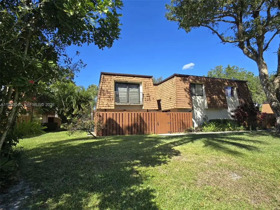 2080 SW 90th Ave #C-13, Davie, FL 33324 - Image #2