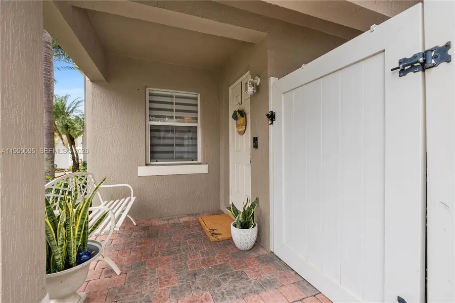 12652 SW 54th St, Miramar, FL 33027 - Image #3