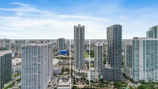 1750 N Bayshore Dr #3005, Miami, FL 33132