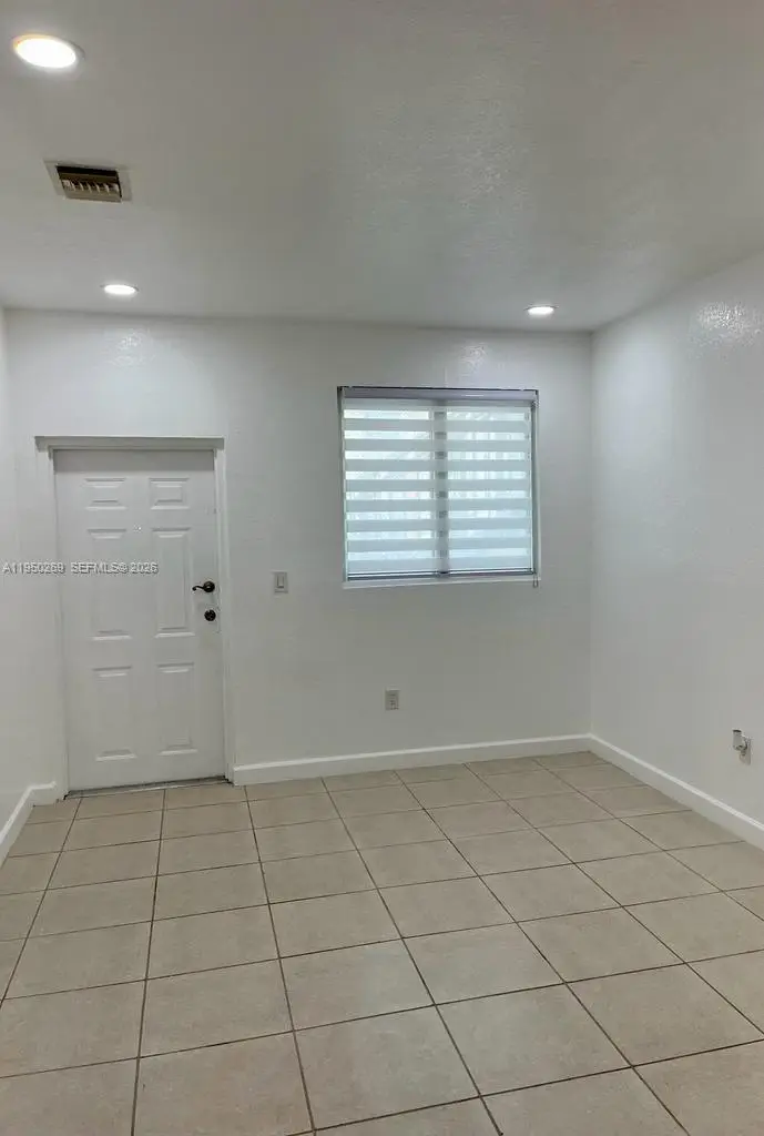 1651 SE 28th Ct #105, Homestead, FL 33035 - Image #3