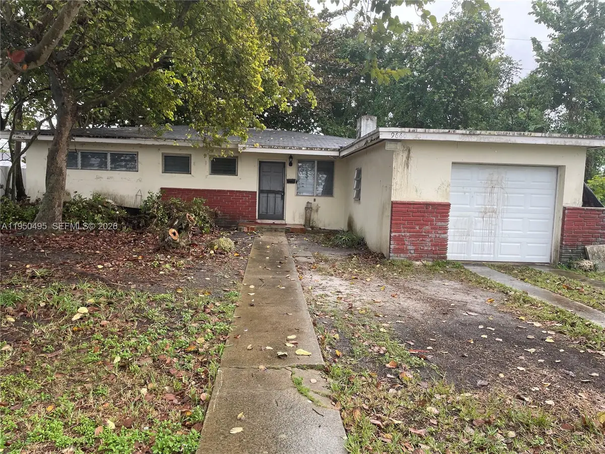 9660 Dominican Dr, Cutler Bay, FL 33189 - Image #1