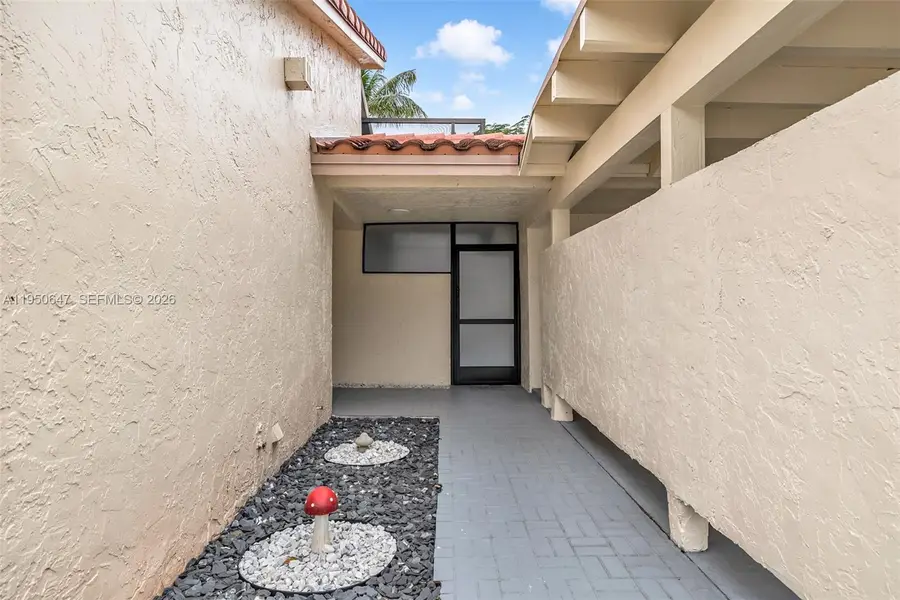 197 NW 45th Ave, Deerfield Beach, FL 33442 - Image #3