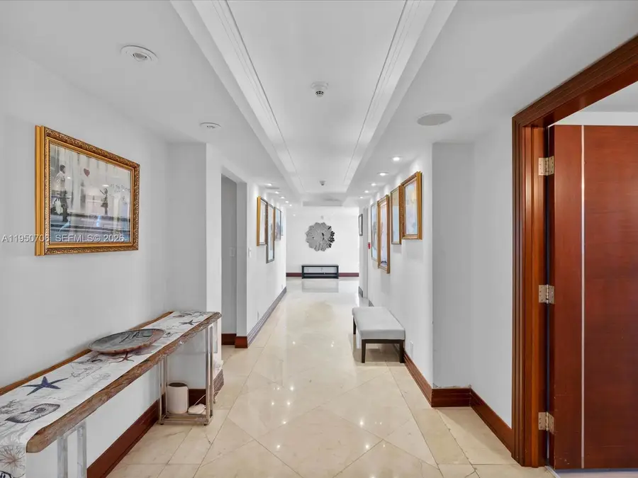 5660 Collins Ave #18A, Miami Beach, FL 33140 - Image #3