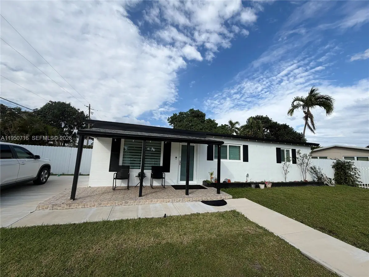 1011 NE 212th Ter, Miami, FL 33179 - Image #1