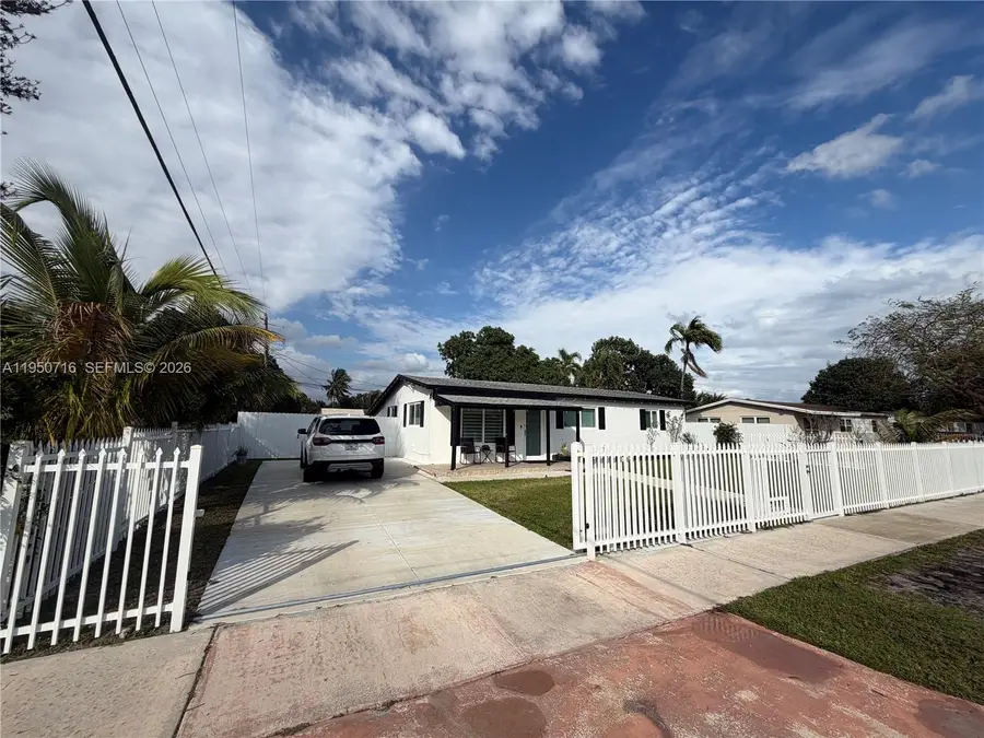 1011 NE 212th Ter, Miami, FL 33179 - Image #2