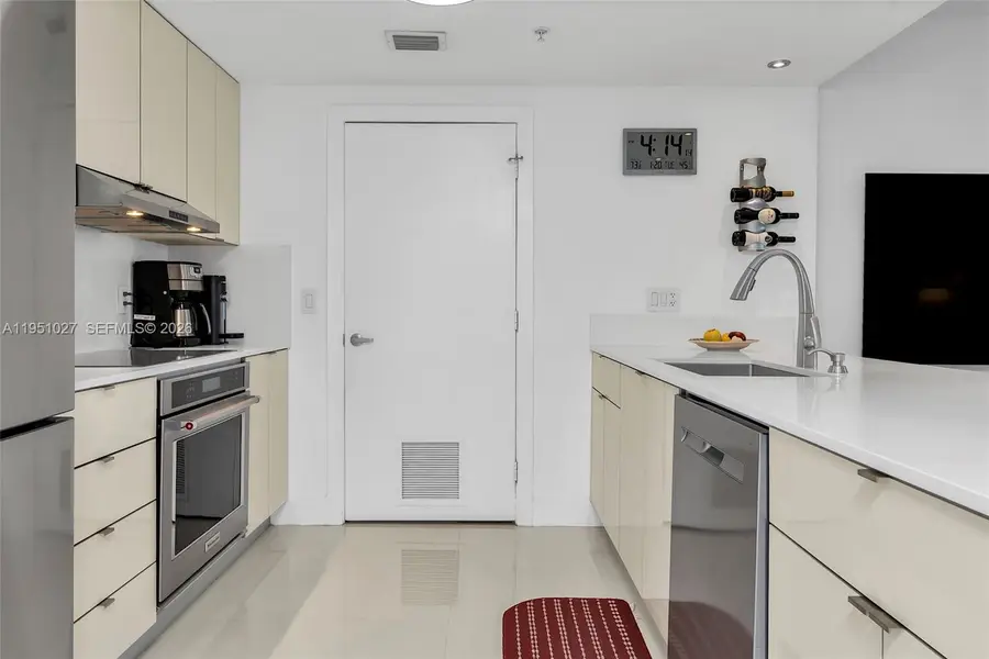 9055 SW 73rd Ct #1205, Miami, FL 33156 - Image #3