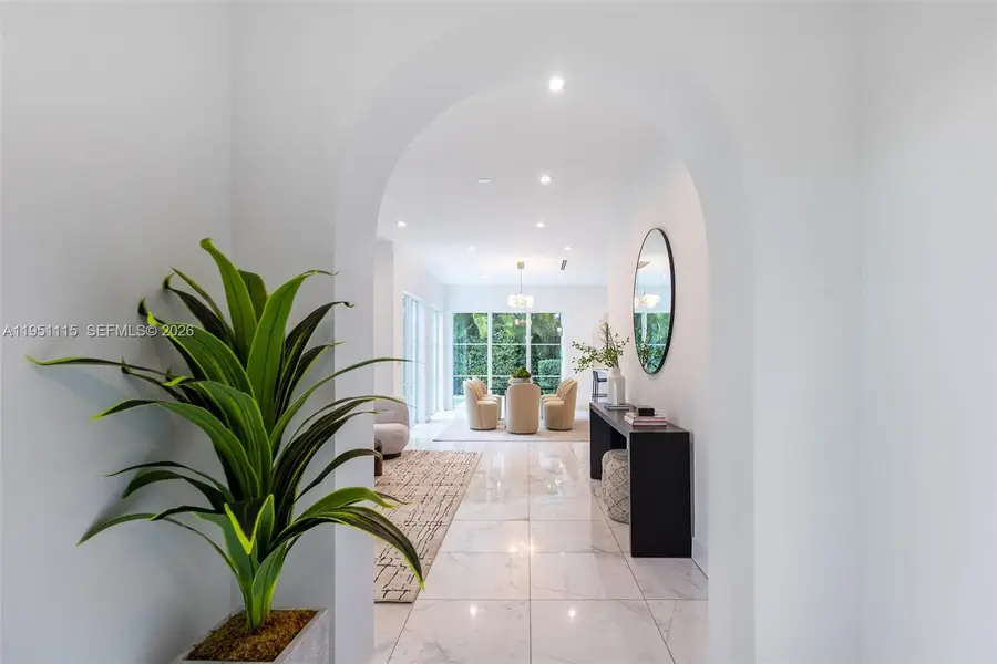 315 Santander Ave #317, Coral Gables, FL 33134 - Image #3