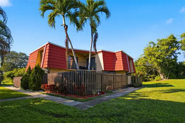 23024 Oxford Pl #C, Boca Raton, FL 33433