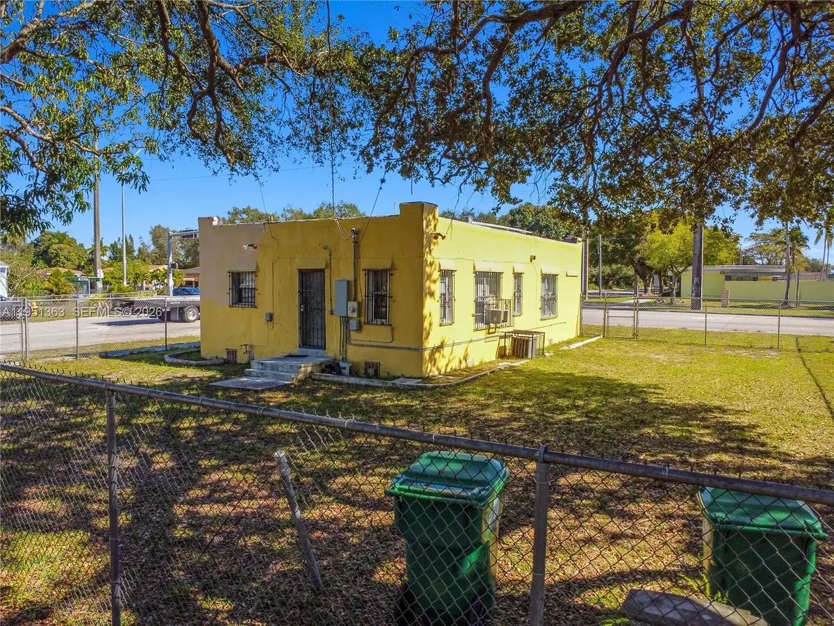 8610 NW 17th Ave, Miami, FL 33147 - Image #1