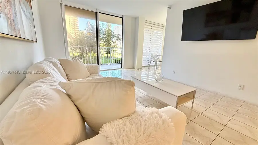 290 174th St #312, Sunny Isles Beach, FL 33160 - Image #2