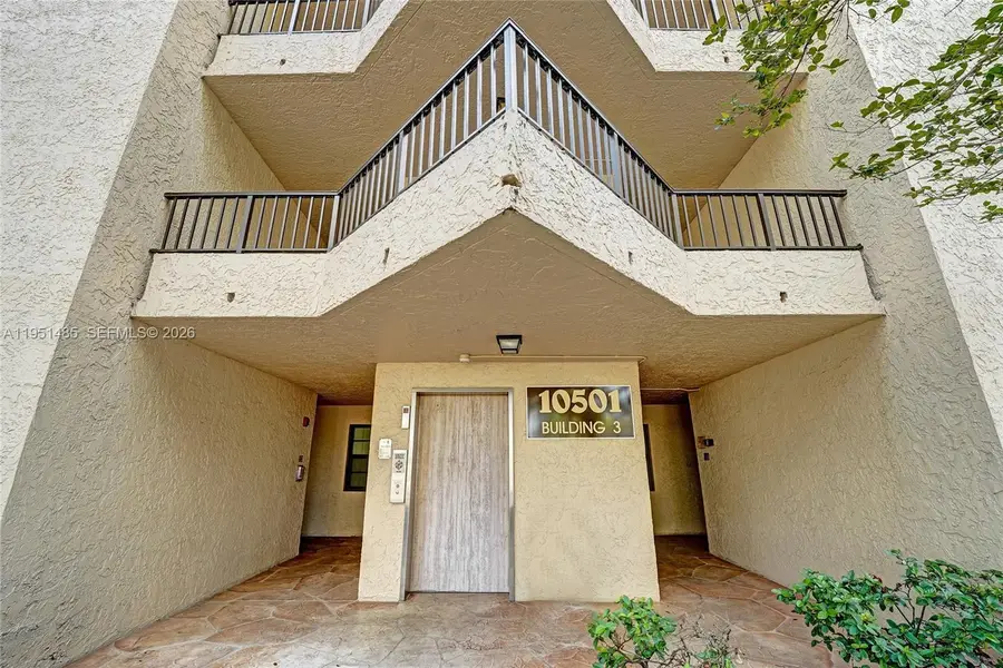 10501 W Broward Blvd #406, Plantation, FL 33324 - #3