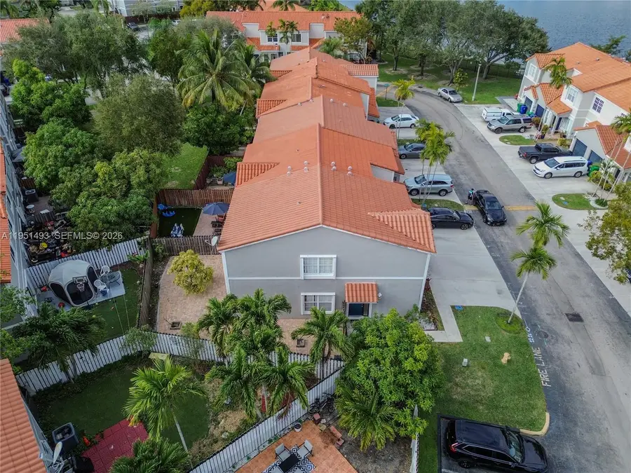 2270 SW 83rd Ave, Miramar, FL 33025 - Image #2