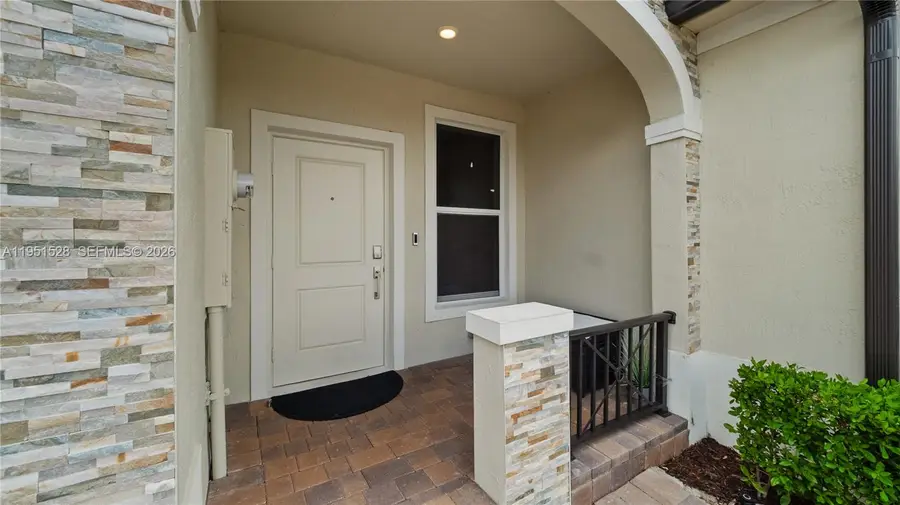 5544 NW 27th Pl, Lauderhill, FL 33313 - #2