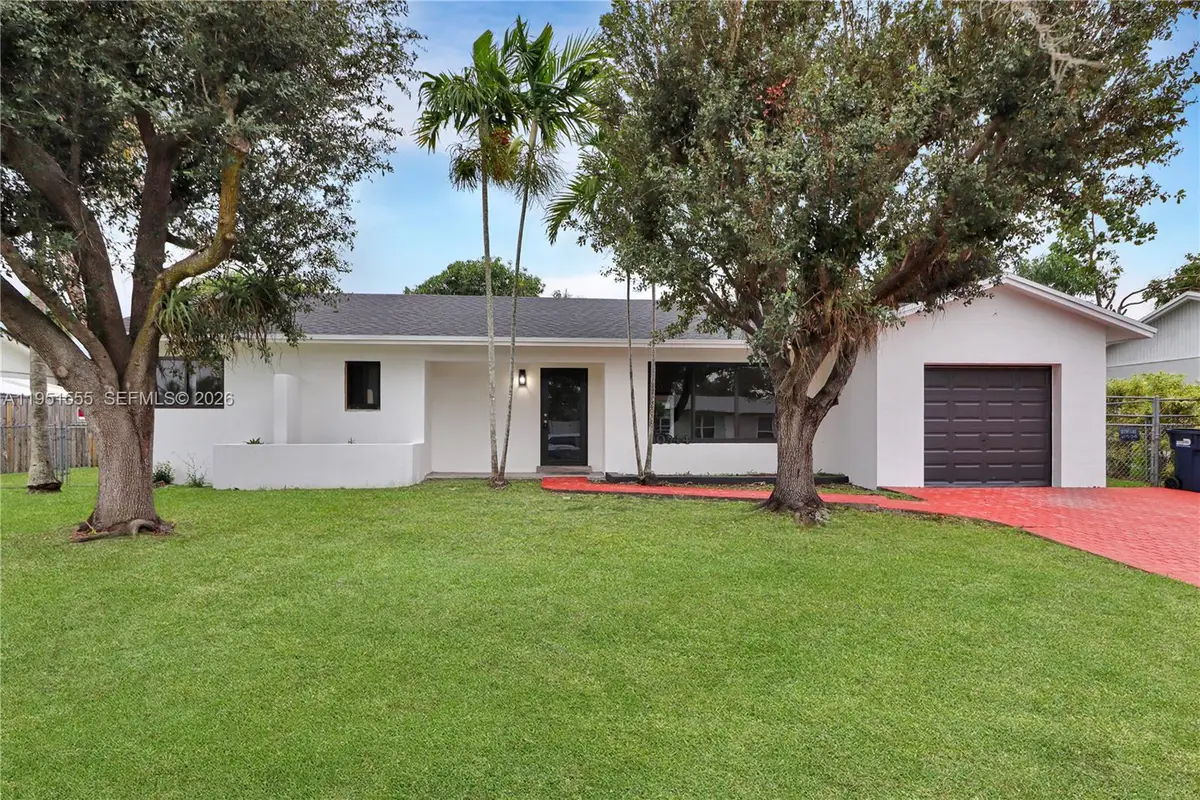 10944 SW 159th Ter, Miami, FL 33157 - Image #1