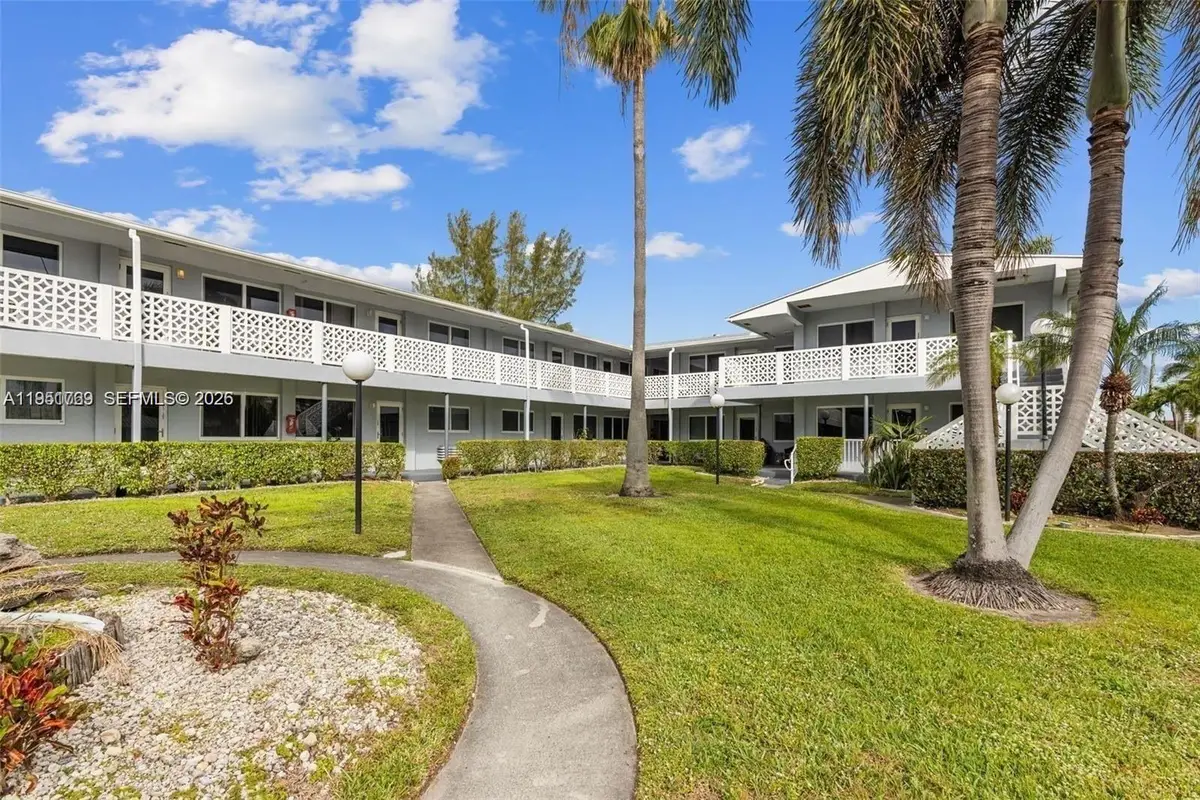 600 Layne Blvd #130, Hallandale Beach, FL 33009 - Image #1