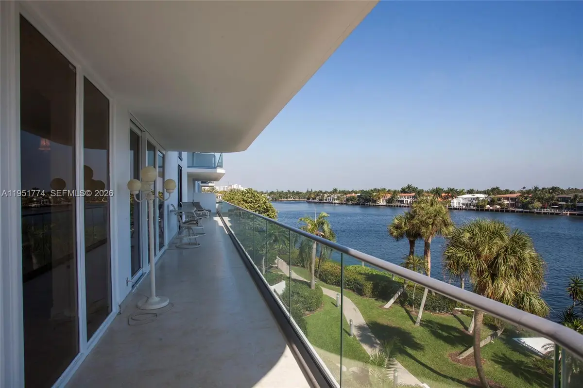 19707 Turnberry Way #4H, Aventura, FL 33180 - Image #1