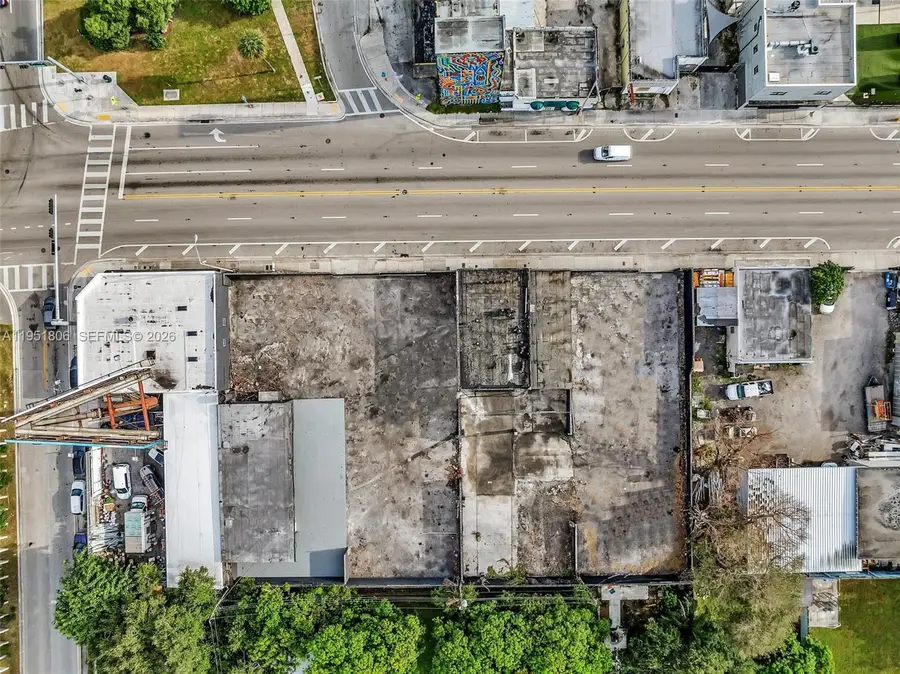 570 NW 54th St, Miami, FL 33127 - Image #2