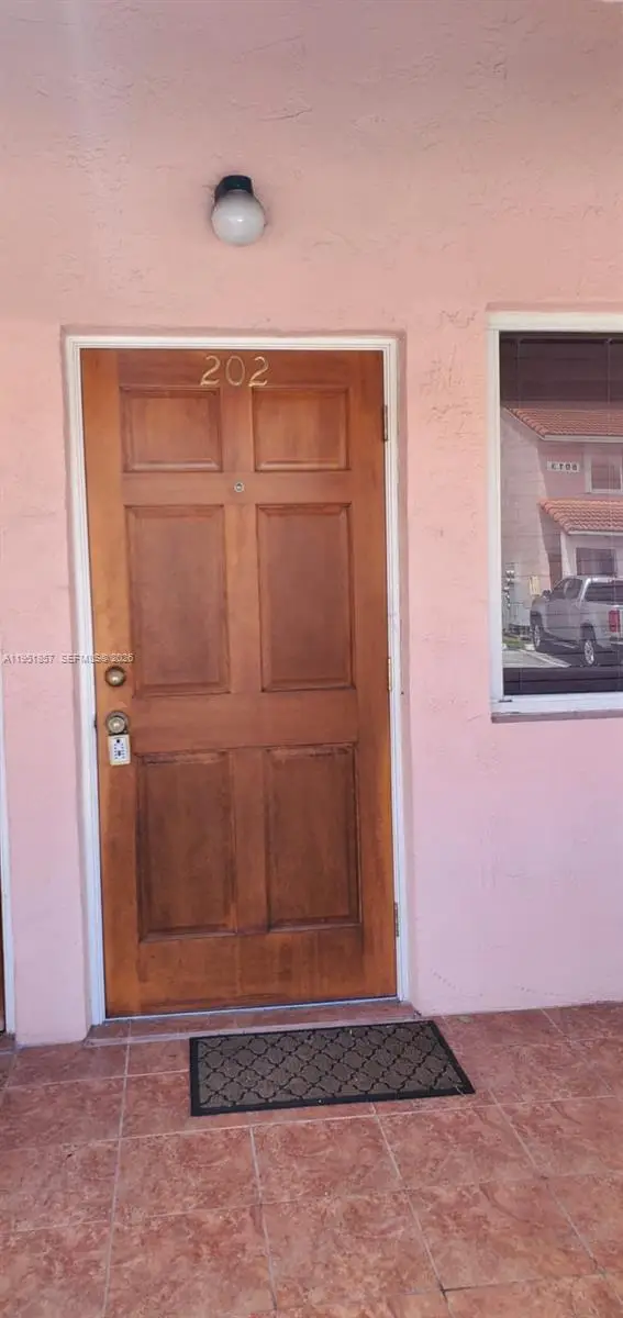 8011 Lake Dr #202, Doral, FL 33166 - Image #2