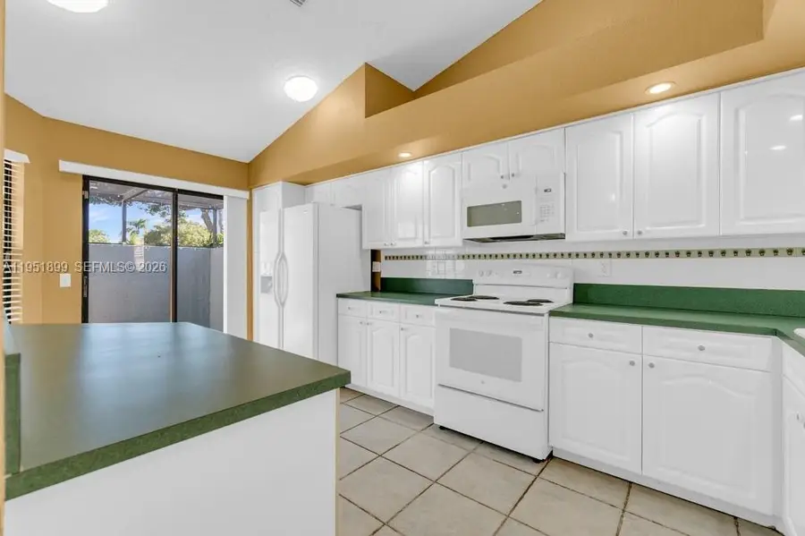 8209 Waterford Ave, Tamarac, FL 33321 - #3