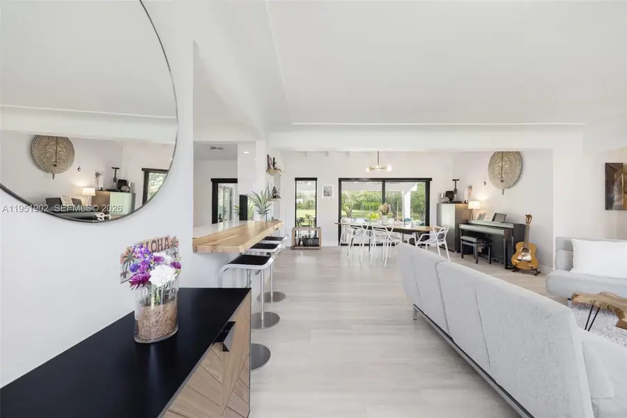 7325 SW 102nd St, Pinecrest, FL 33156 - Image #2