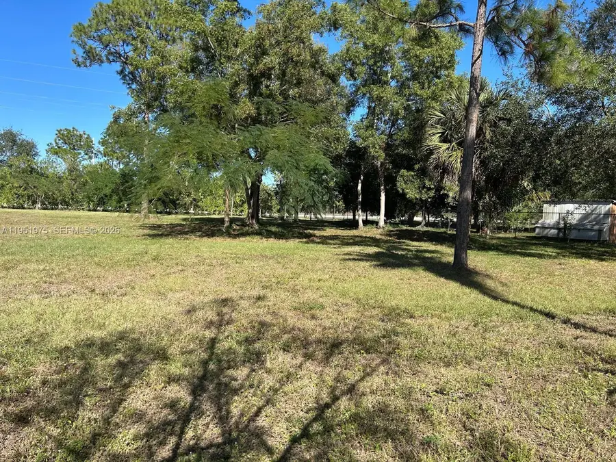 17924 50th St, Loxahatchee, FL 33470 - Image #3