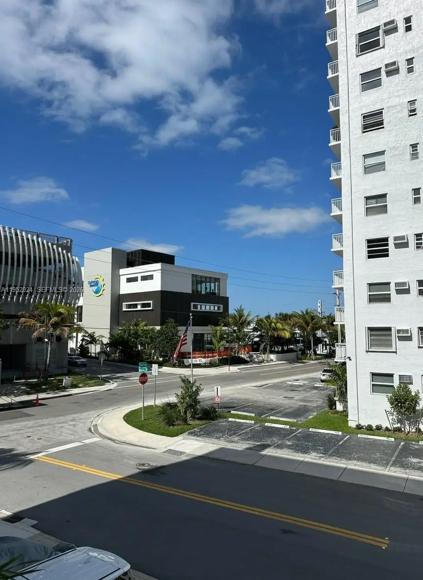 2900 Banyan St #207, Fort Lauderdale, FL 33316 - Image #3