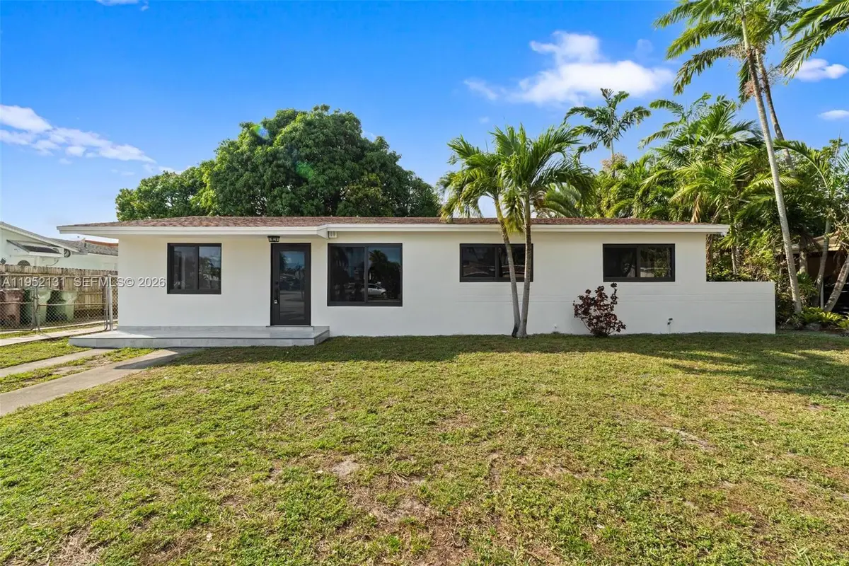 6950 W 10th Ave, Hialeah, FL 33014 - Image #1