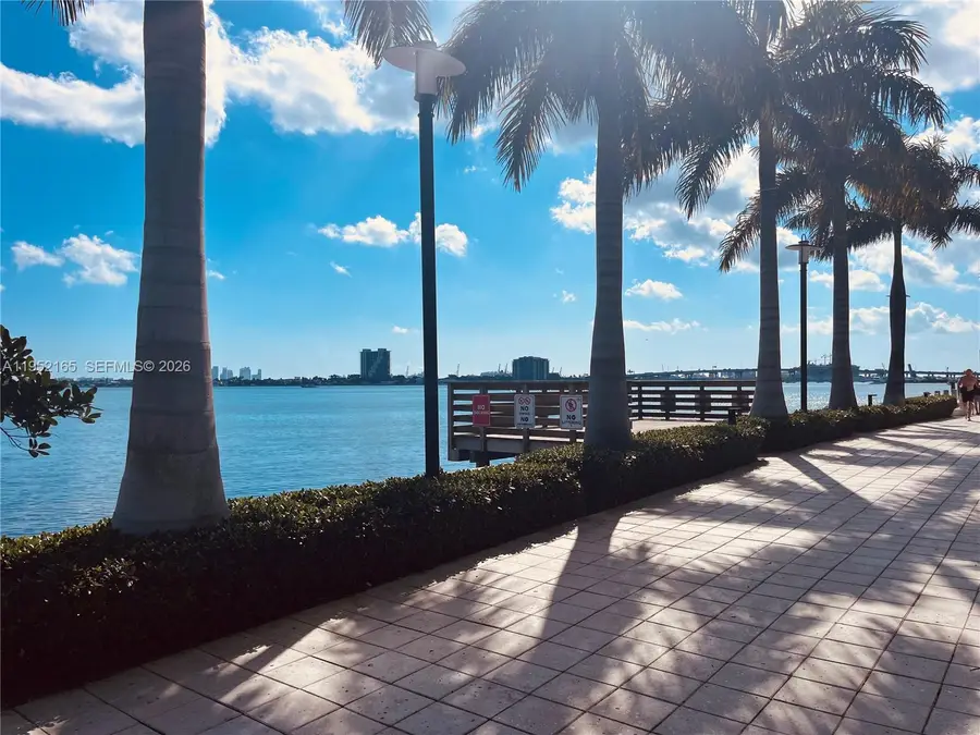 601 NE 23rd St #TH4, Miami, FL 33137 - Image #3