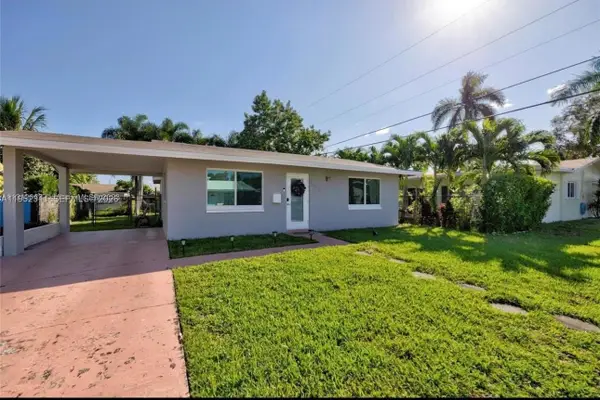 5402 NW 25th Ter, Tamarac, FL 33309