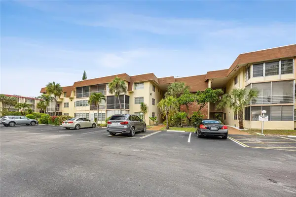 3071 NW 47th Ter #323, Lauderdale Lakes, FL 33313