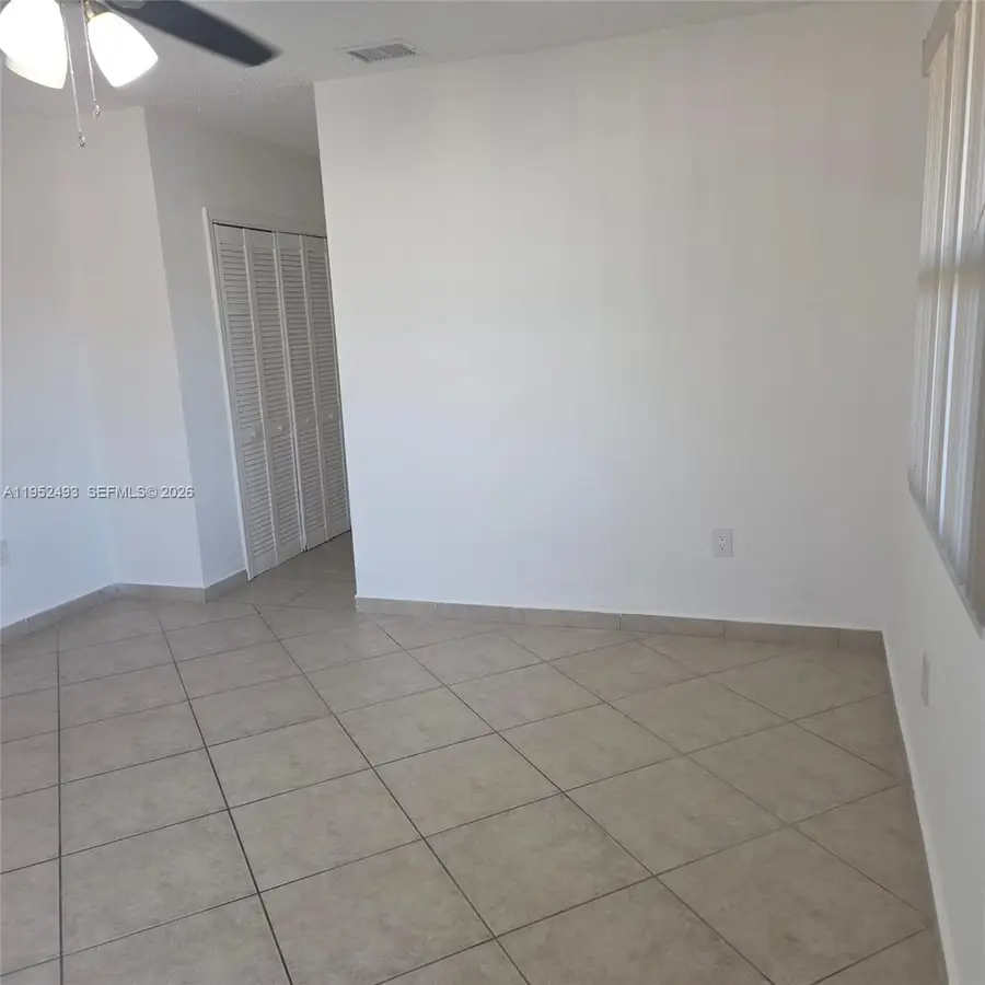 7056 SW 22nd St, Miami, FL 33155 - Image #3