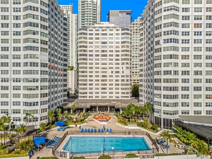 905 Brickell Bay Dr #931, Miami, FL 33131 - Image #3