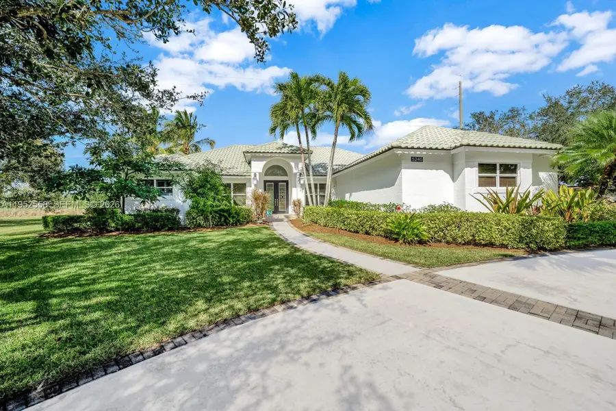5240 Rosewood Ln, Vero Beach, FL 32966 - Image #2