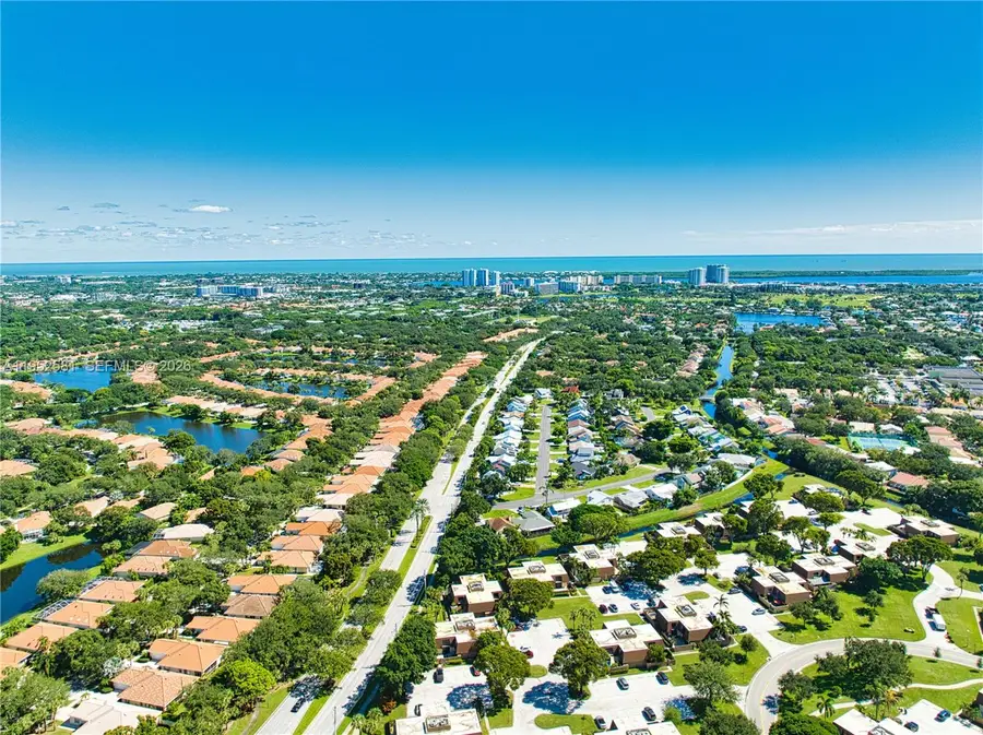 1419 14th Ct, Palm Beach Gardens, FL 33410 - Image #2