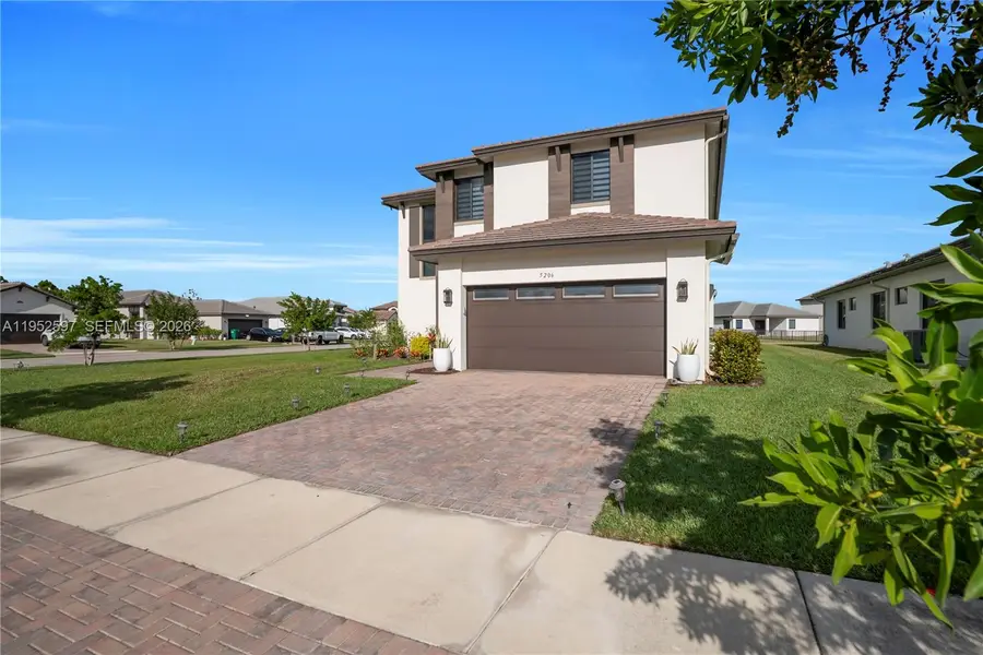 5206 Karlia Dr, Avenue Maria, FL 34142 - #3