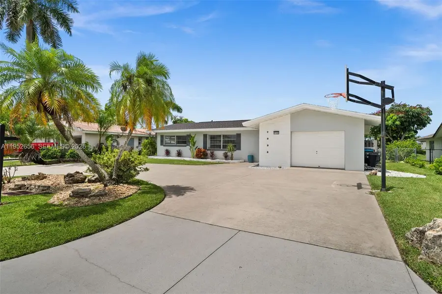 5122 SW 3rd Ave, Cape Coral, FL 33914 - #2