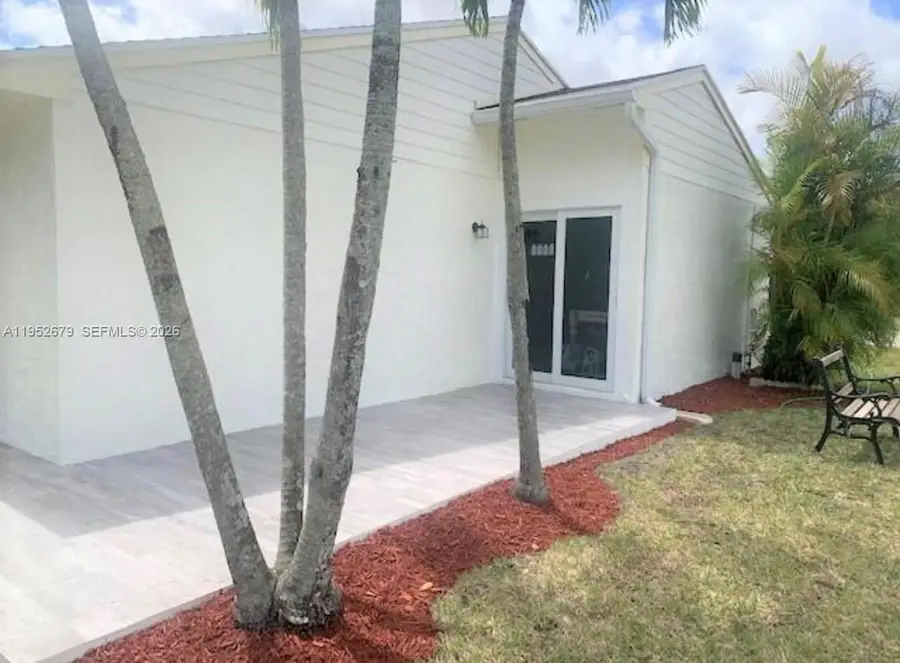 23260 New Coach Way, Boca Raton, FL 33433 - Image #2
