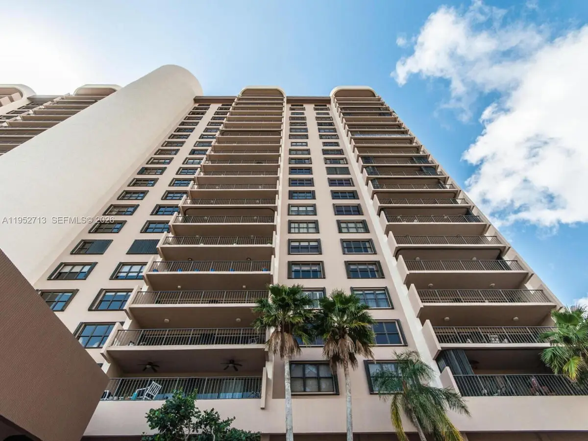 1800 NE 114th St #1511, Miami, FL 33181 - Image #1
