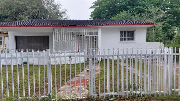 4824 NW 15th Ct, Miami, FL 33142