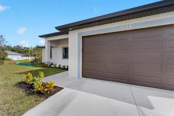 1024 Chauncey Av, Lehigh Acres, FL 33971 - #3