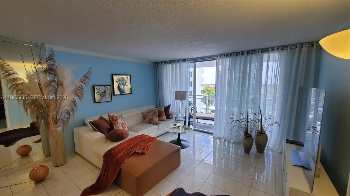 2030 S Ocean Dr #401, Hallandale Beach, FL 33009 - #1