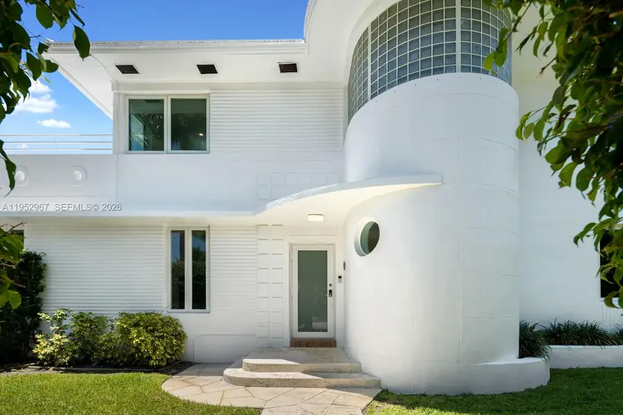 4580 Post Ave, Miami Beach, FL 33140 - Image #2