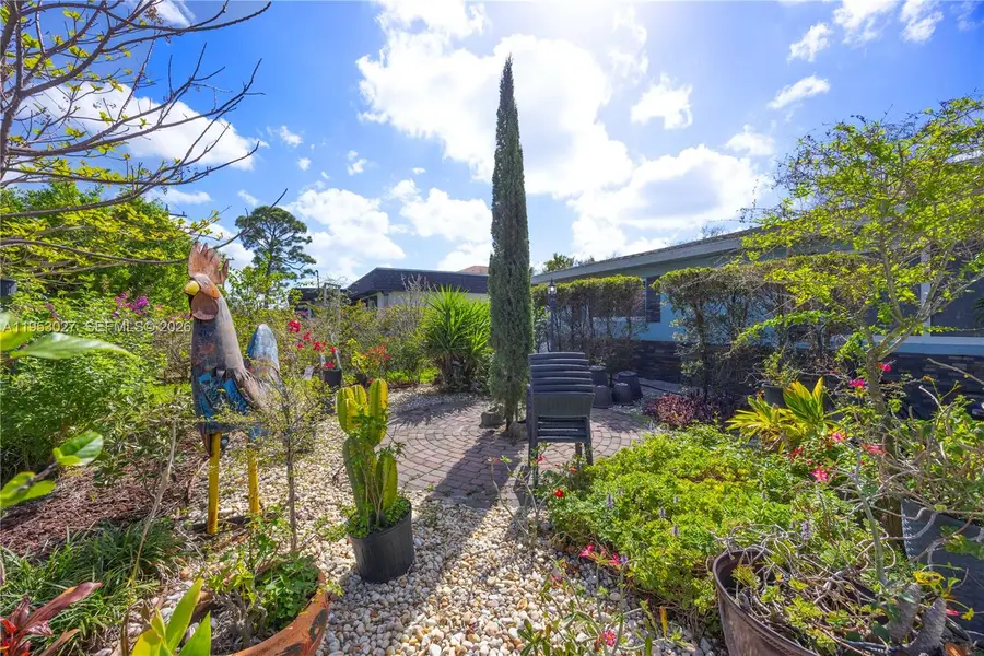 1526 NE 4th Terrace, Cape Coral, FL 33909 - #2