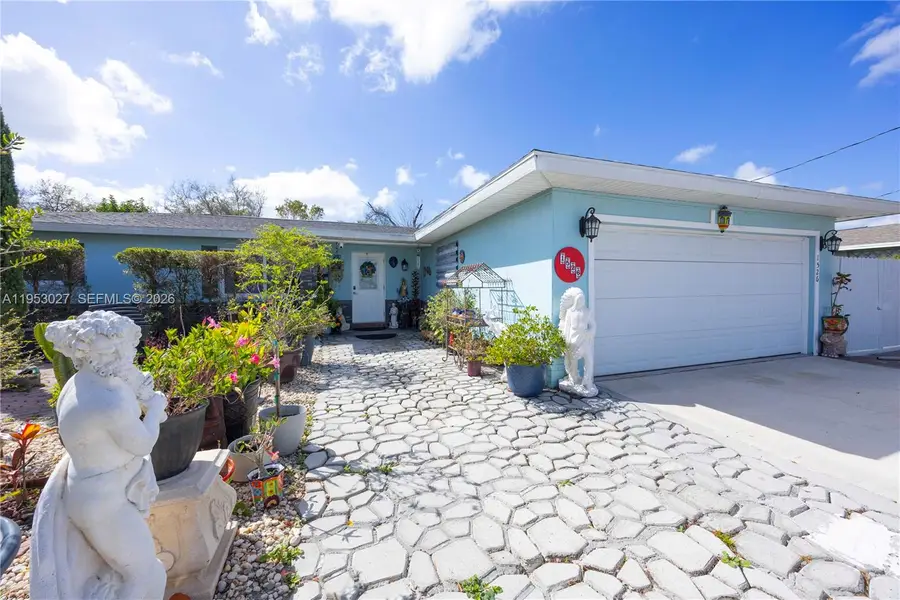 1526 NE 4th Terrace, Cape Coral, FL 33909 - #3