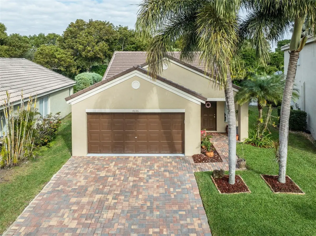 4036 Pine Ridge Ln, Weston, FL 33331 - Image #1