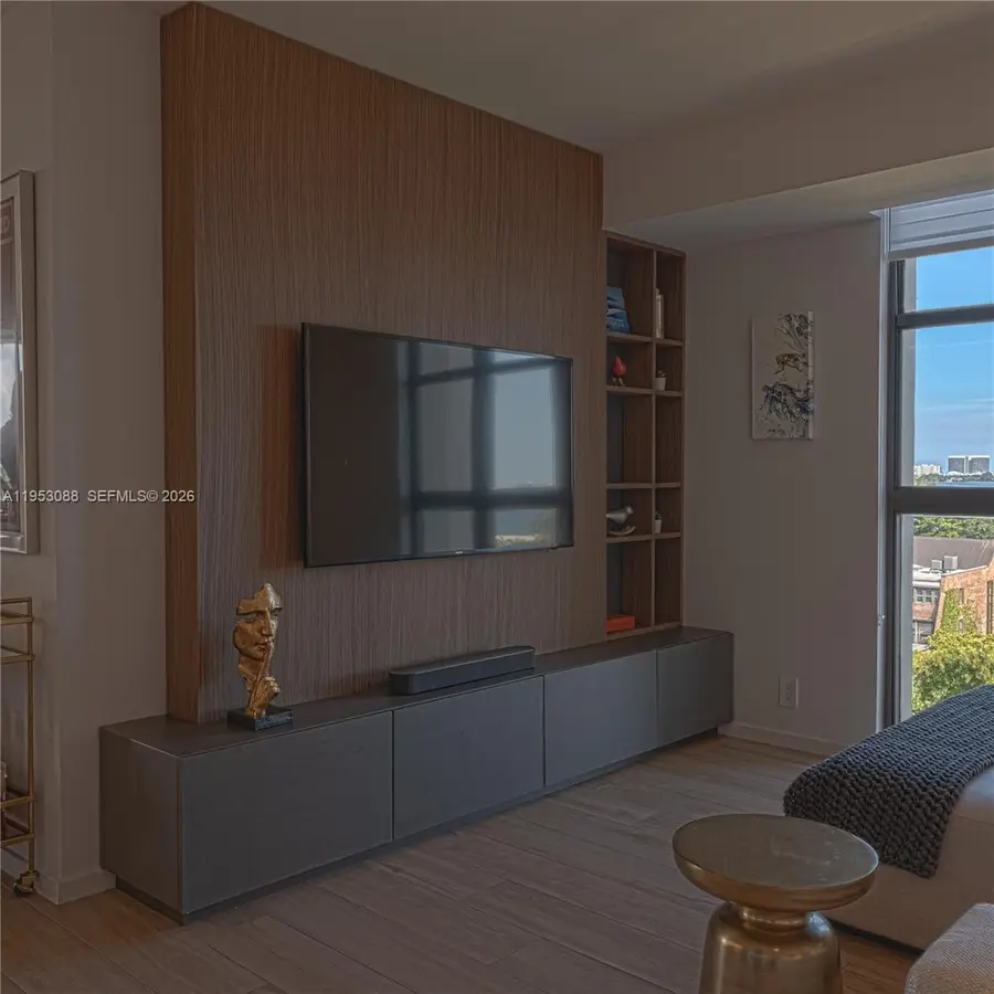 1000 Quayside Ter #801, Miami, FL 33138 - Image #3