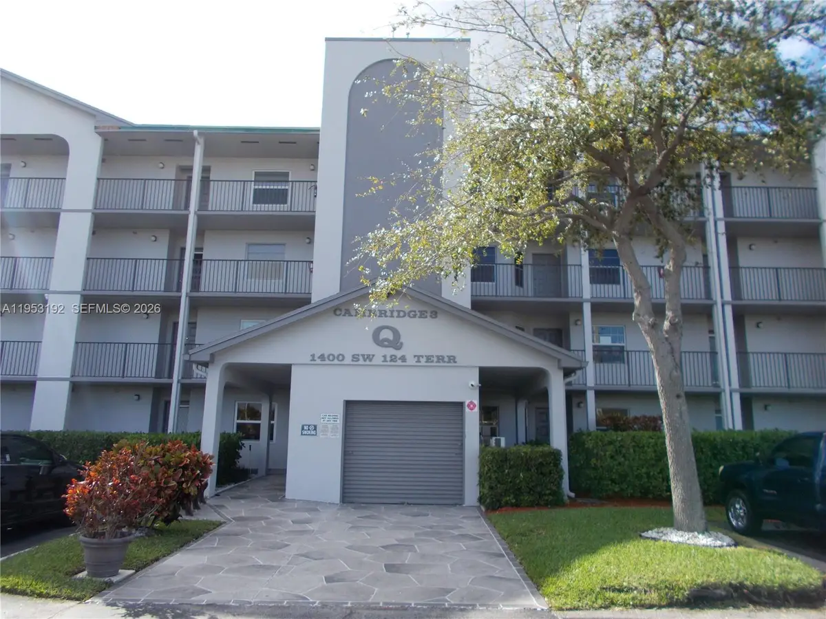 1400 SW 124th Ter #111Q, Pembroke Pines, FL 33027 - Image #1