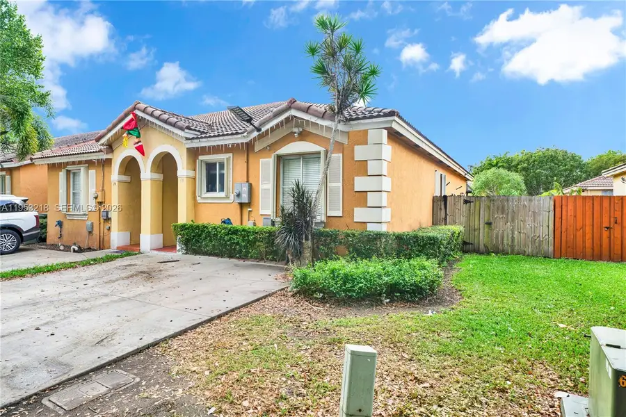 64 SW 15th Ter, Homestead, FL 33030 - Image #3